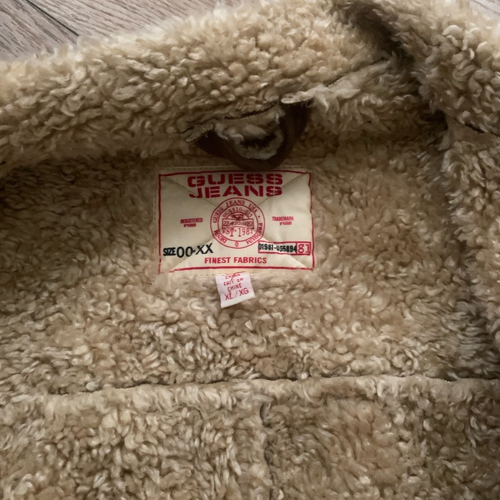 Guess jacket - Picture 2 of 3